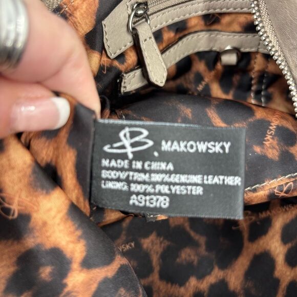 B. Makowsky Shoulder Bag Italian Leather Taupe Mushroom Brown - Picture 7 of 9